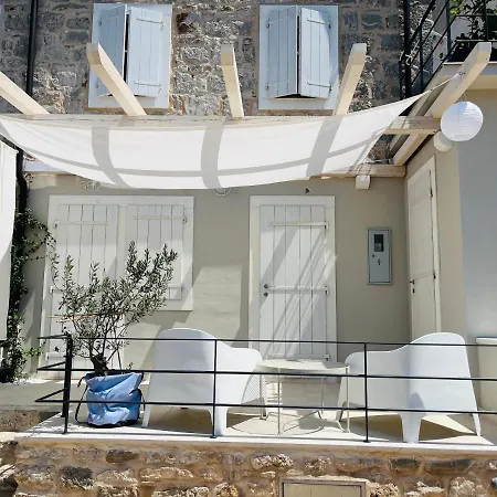 559 * Jelsa (Hvar)